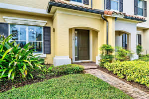 1174 CHARMING STREET, MAITLAND, FL 32751 Sold 01/29/24