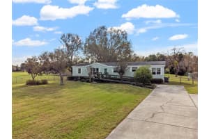 322 THORNHILL ESTATES COURT, WINTER HAVEN, FL 33880 Sold 01/26/24