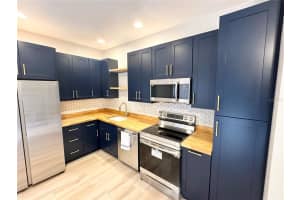 2400 CARAVELLE CIRCLE, KISSIMMEE, FL 34746 Sold 05/20/24