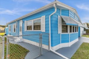 1885 LIVE OAK STREET, PALM BAY, FL 32905 Sold 03/08/24