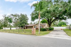 8502 LANSMERE LANE, ORLANDO, FL 32835 Sold 02/02/24