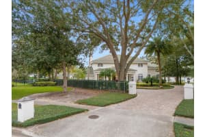 928 VERSAILLES CIRCLE, MAITLAND, FL 32751 Sold 04/26/24