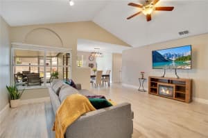 114 PIER POINT COURT, ORLANDO, FL 32835 Sold 03/04/24