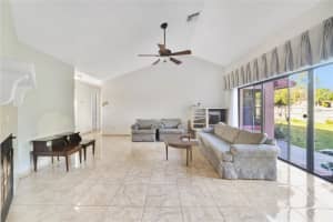 1017 WEAVER DRIVE, OVIEDO, FL 32765 Sold 02/14/24