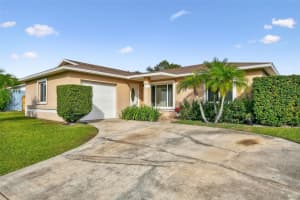 345 LIVE OAK BOULEVARD, SANFORD, FL 32773 Sold 01/19/24