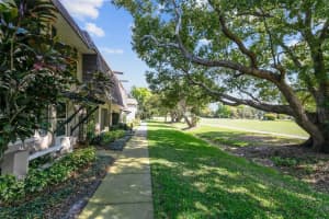 3129 EAGLE BOULEVARD, ORLANDO, FL 32804 Sold 02/02/24