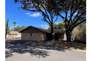 704 CRESTWOOD WAY, WINTER SPRINGS, FL 32708 Sold 08/09/24