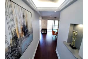 2800 COVE CAY DRIVE, CLEARWATER, FL 33760 Sold 04/17/24