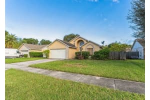 3886 CREEK BED CIRCLE, SAINT CLOUD, FL 34769 Sold 02/29/24