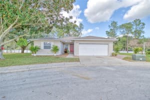 3846 SAWGRASS COURT, LAKELAND, FL 33810 Sold 05/10/24