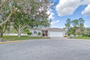 3846 SAWGRASS COURT, LAKELAND, FL 33810 Sold 05/10/24