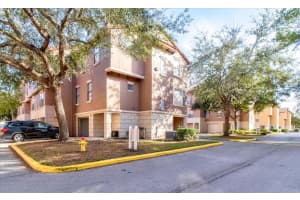 6127 METROWEST BOULEVARD, ORLANDO, FL 32835 Sold 02/28/24