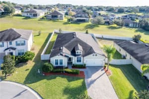 30130 KLADRUBY POINT, MOUNT DORA, FL 32757 Sold 04/09/24