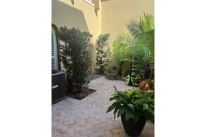 6248 MASTERS BOULEVARD, ORLANDO, FL 32819 Sold 06/06/24