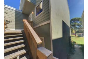 168 SCOTTSDALE SQUARE, WINTER PARK, FL 32792 Sold 03/13/24