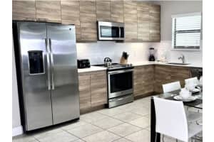 177 MITCHELL MANOR, HAINES CITY, FL 33844 Sold 06/24/24