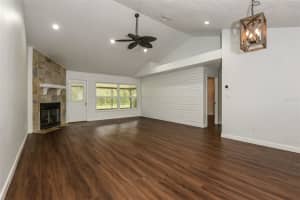 1037 WEAVER DRIVE, OVIEDO, FL 32765 Sold 01/30/24