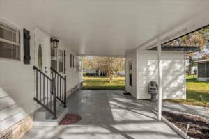 2011 OAK GROVE DRIVE, ZELLWOOD, FL 32798 Sold 08/28/24