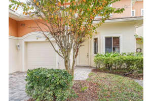 2548 STOCKBRIDGE SQUARE, VERO BEACH, FL 32962 Sold 04/12/24