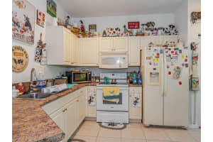 2548 STOCKBRIDGE SQUARE, VERO BEACH, FL 32962 Sold 04/12/24
