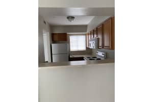 242 SCOTTSDALE SQUARE, WINTER PARK, FL 32792 Sold 02/29/24
