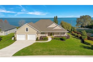 32 OAKLAND POINTE CIRCLE, OAKLAND, FL 34760 Sold 03/12/24
