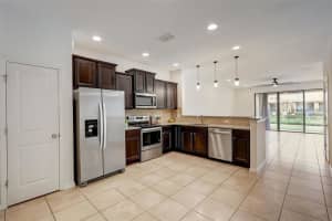 3021 ALESSA LOOP, APOPKA, FL 32703 Sold 03/22/24