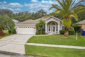 2111 EAGLEVIEW COURT, KISSIMMEE, FL 34746 Sold 02/07/24