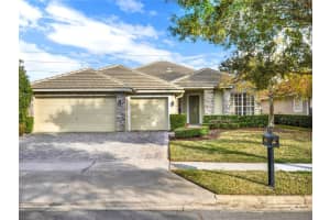 884 WOOD BRIAR LOOP, SANFORD, FL 32771 Sold 02/27/24