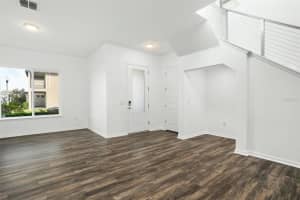 7861 BERKSHIRE OAK ALLEY, WINDERMERE, FL 34786 Sold 02/07/24