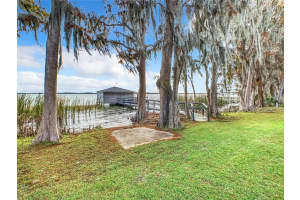 4541 LAKESHORE DRIVE, MOUNT DORA, FL 32757 Sold 11/01/24