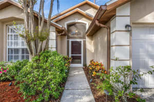 111 PINEWOOD DRIVE, DAVENPORT, FL 33896 Sold 06/06/24
