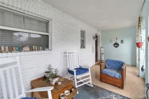 212 VIA HAVARRE, MERRITT ISLAND, FL 32953 Sold 04/17/24