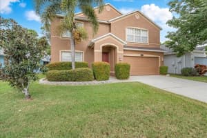 2322 GLASBERN CIRCLE, WEST MELBOURNE, FL 32904 Sold 03/28/24