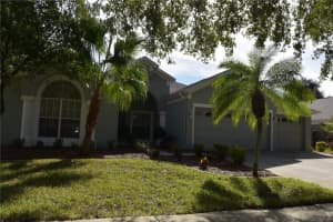 2165 SAINT ANDREWS CIRCLE, ORLANDO, FL 32835 Sold 03/04/24
