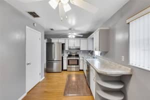 2048 LEISURE DRIVE, WINTER HAVEN, FL 33881 Sold 03/01/24