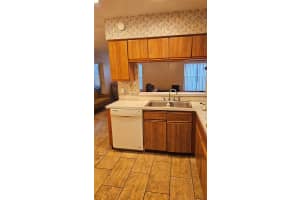 1063 EAGLES FORREST DRIVE, APOPKA, FL 32712 Sold 03/19/24