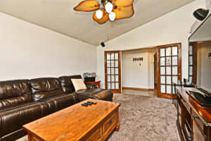 117 HOLLOWAY COURT, SANFORD, FL 32771 Sold 06/07/24