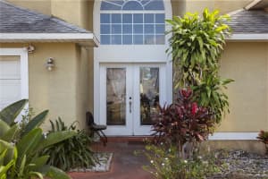 7848 COUNTRY RUN PARKWAY, ORLANDO, FL 32818 Sold 04/22/24