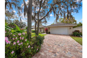 22 GRENEWOOD LANE, HAINES CITY, FL 33844 Sold 07/23/24