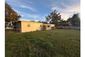 562 HARTLEY PLACE, ORLANDO, FL 32805 Sold 04/12/25