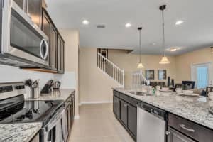 2407 DUBAI STREET, KISSIMMEE, FL 34747 - MLS#MFRO6172197