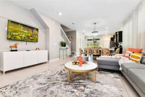 3373 LILAC WAY, DAVENPORT, FL 33897 Sold 03/01/24