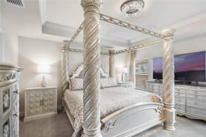 5074 TENNESSEE LAKE DRIVE DRIVE, AUBURNDALE, FL 33823 Sold 08/26/24