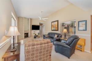 5003 NASSAU CIRCLE, ORLANDO, FL 32808 Sold 03/22/24
