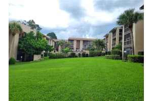 586 ORANGE DRIVE, ALTAMONTE SPRINGS, FL 32701 Sold 07/03/24