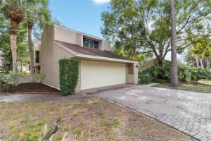 111 HIDDEN OAK DRIVE, LONGWOOD, FL 32779 Sold 05/09/24