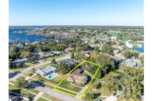 8937 CRICHTON WOOD COURT, ORLANDO, FL 32819 Sold 05/10/24
