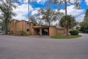 271 CROWN OAKS WAY, LONGWOOD, FL 32779 Sold 08/13/24