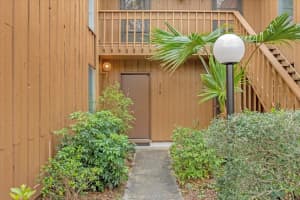270 CROWN OAKS WAY, LONGWOOD, FL 32779 Sold 05/13/24